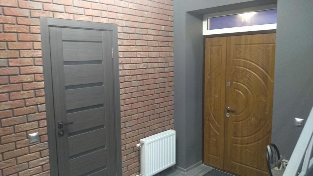 Uzhorod 3 Room Lovely House Ngoại thất bức ảnh