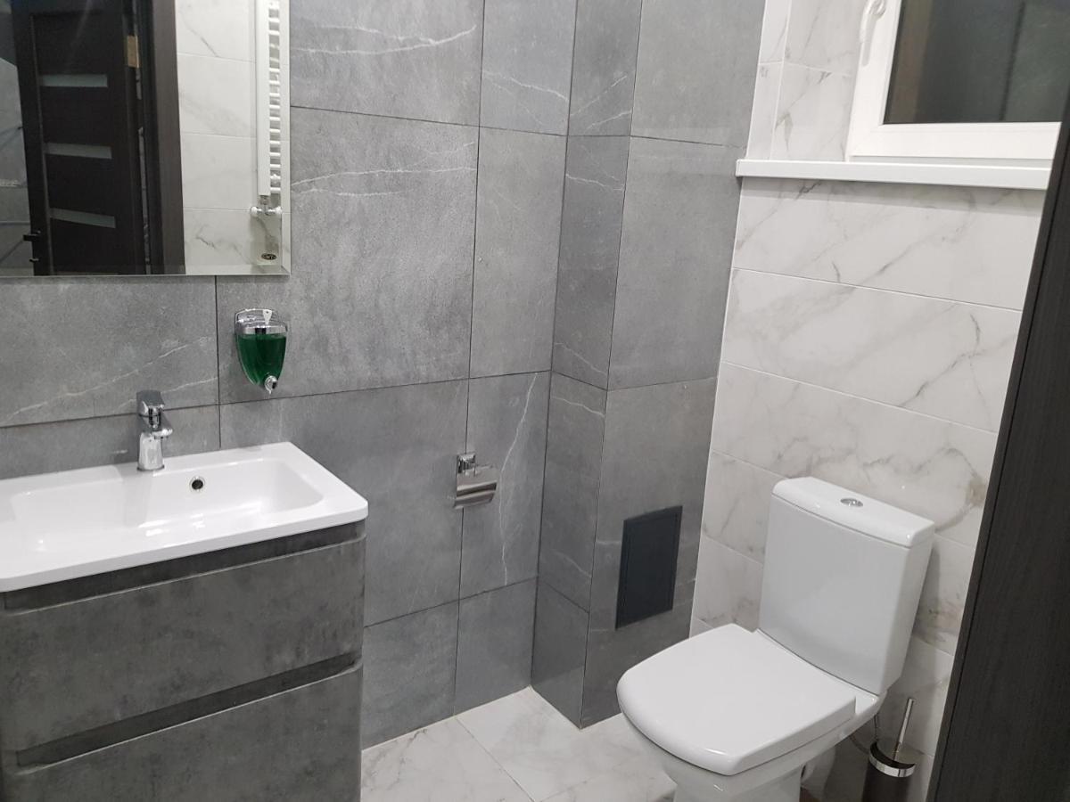 Uzhorod 3 Room Lovely House Ngoại thất bức ảnh